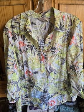 Chico's Lime Green Multi Tropical Print Lightweight Blouse